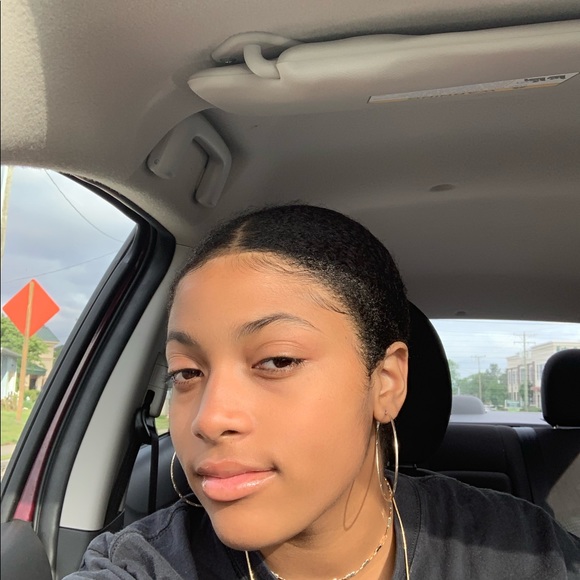 Meet your Posher, Dayjah - Picture 1 of 1